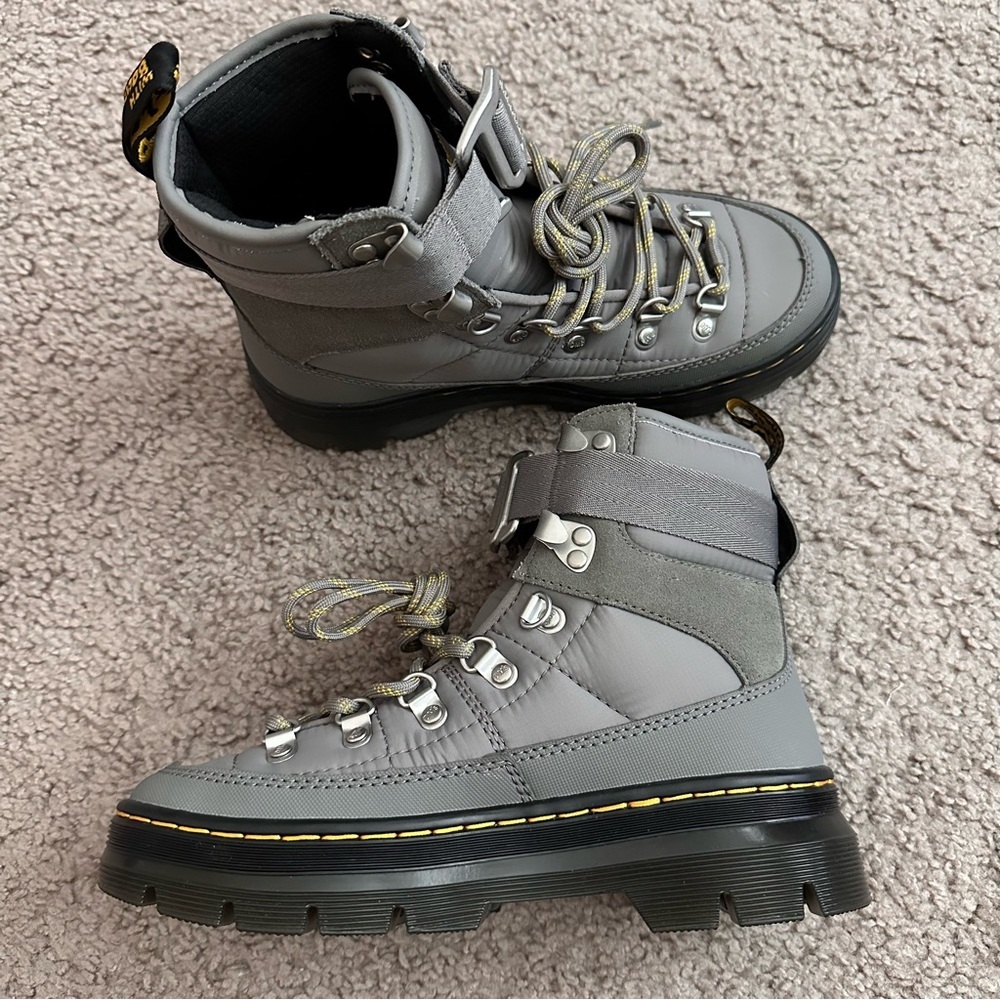 Dr. Martens Combs Tech Padded Quilted Nickel Gray Womens 5 - Picture 10 of 13